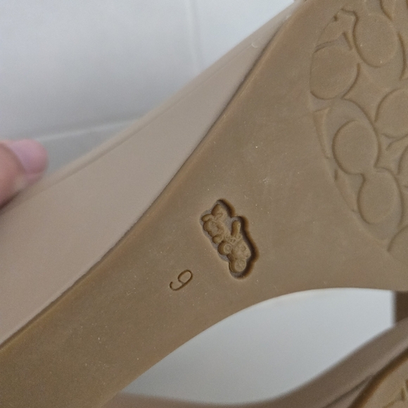 COACH Women's Odetta Wedge Sandals Leather Nude Tan Ankle Strap Open-Toe Size 9 - Picture 10 of 11